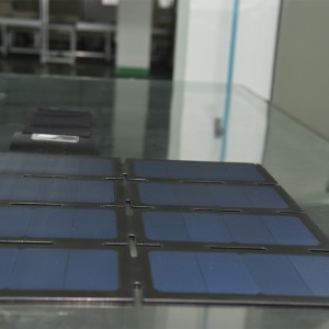 60W Foldable Solar Blanket With SUNPOWER Solar Cells