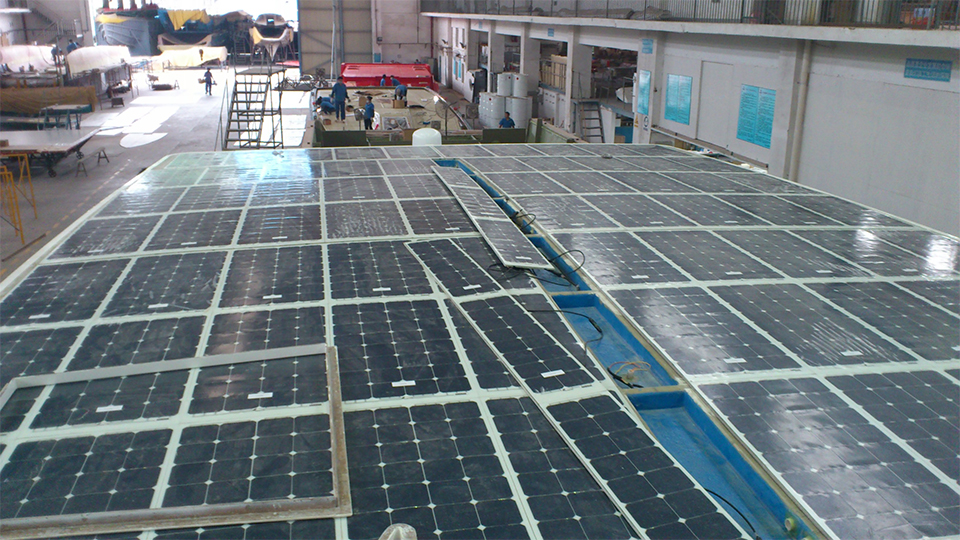 10KW solar boat with semi flexible solar panel application(SUNPOWER solar cells)-NEWLIGHT ENERGY