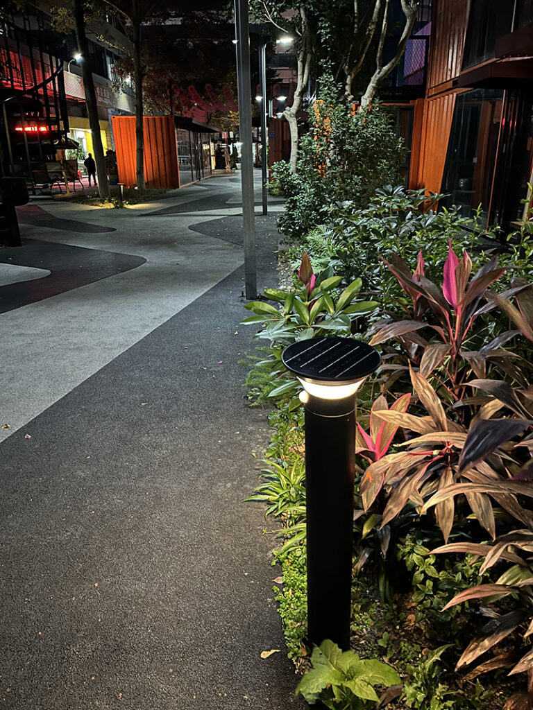 LED Solar Lawn Light 3000K/4000K/5000K color temperature integrated One Light-NEWLIGHT ENERGY LED Solar Lawn Light 3000K/4000K/5000K color temperature integrated One Light-NEWLIGHT ENERGY